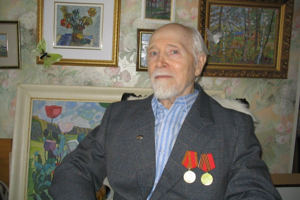 alt=